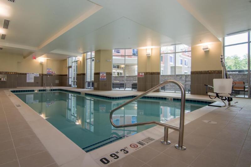 Courtyard By Marriott Raleigh-Durham Airport/Brier Creek Hotell Exteriör bild