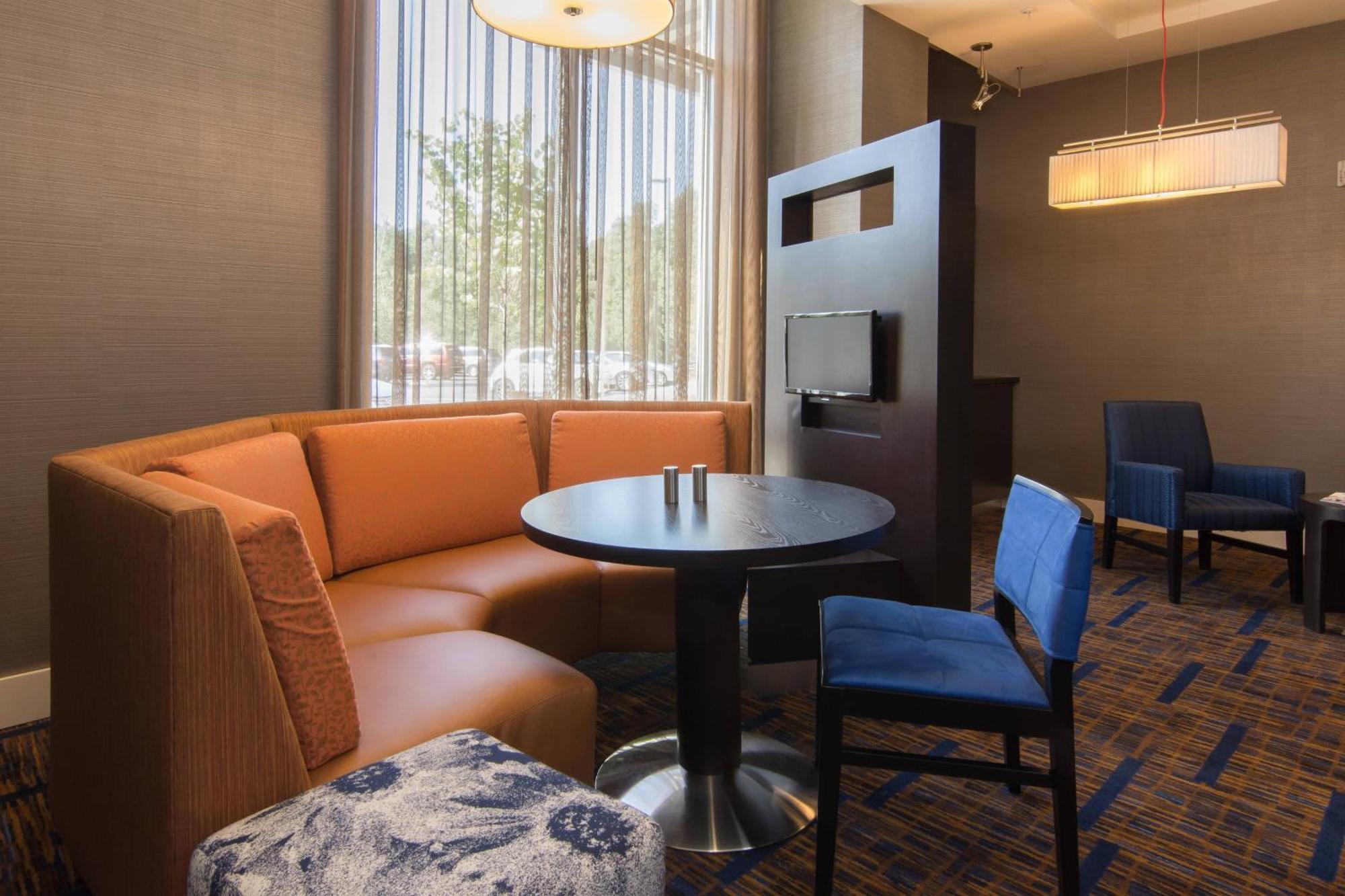 Courtyard By Marriott Raleigh-Durham Airport/Brier Creek Hotell Exteriör bild