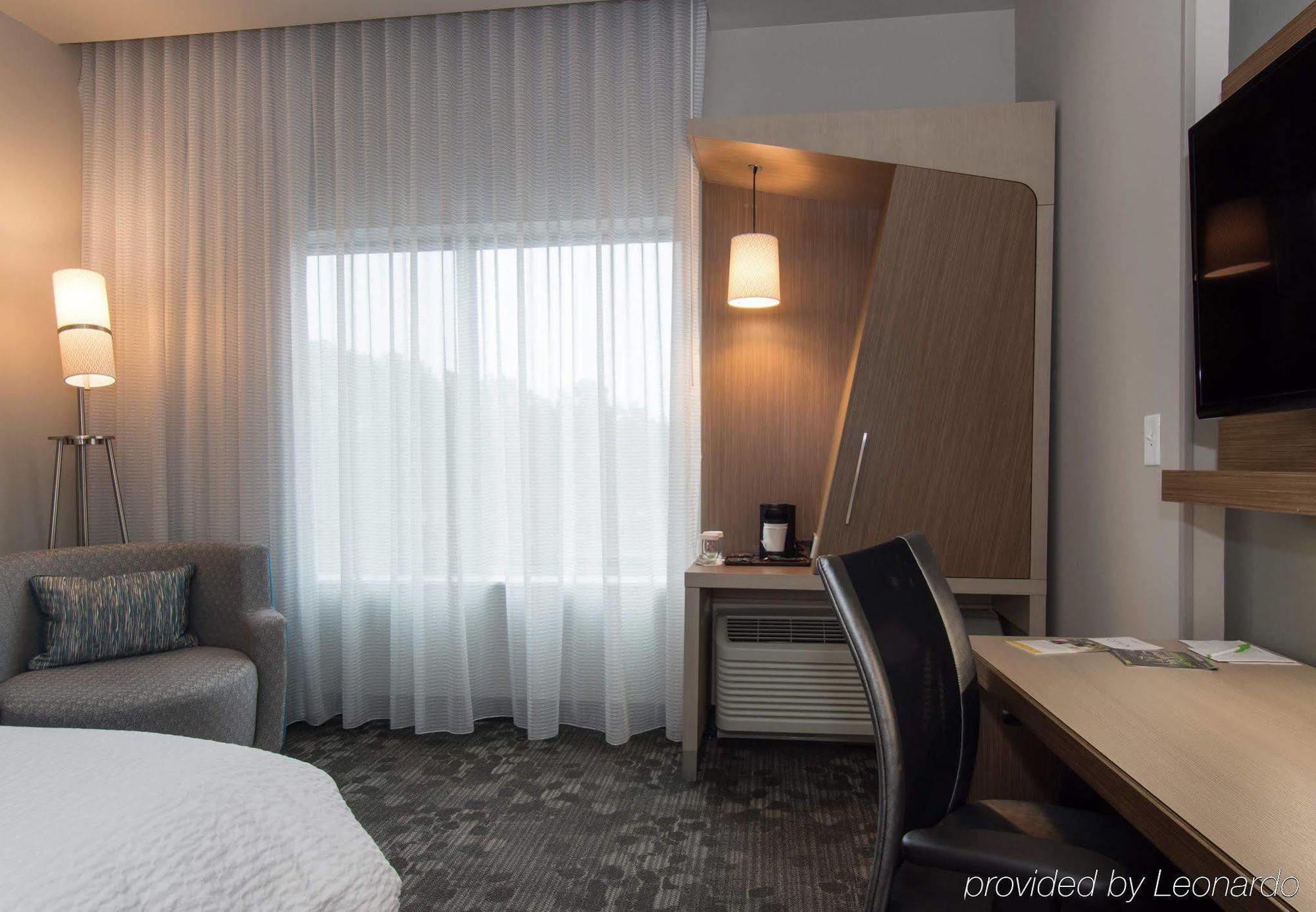 Courtyard By Marriott Raleigh-Durham Airport/Brier Creek Hotell Exteriör bild