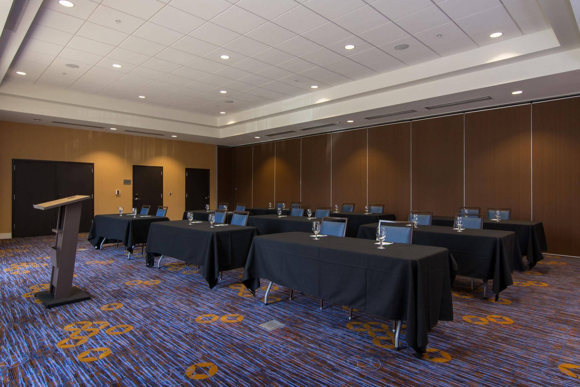 Courtyard By Marriott Raleigh-Durham Airport/Brier Creek Hotell Exteriör bild